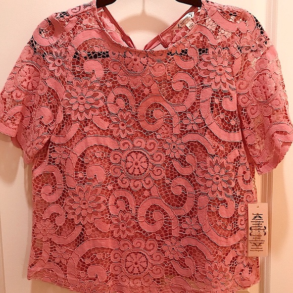 Nanette Lepore Lace Top w/ attached Camisole - Picture 5 of 5